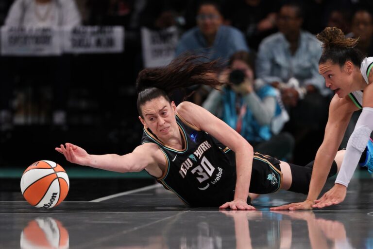 Lynx étourdit Liberty avec une victoire de 95-93 en prolongation lors du premier match de la finale de la WNBA