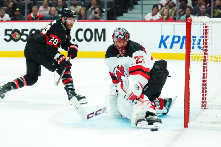 Markstrom perd son jeu blanc tardivement et mène les Devils devant les Sénateurs 3-1