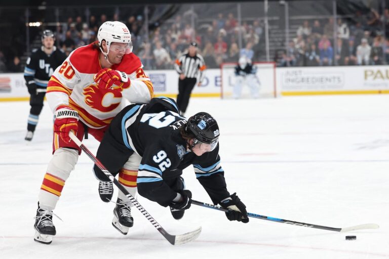 Mikhail Sergachev aide l'Utah à battre les Flames 5-1 pour mettre fin à un dérapage de quatre matchs