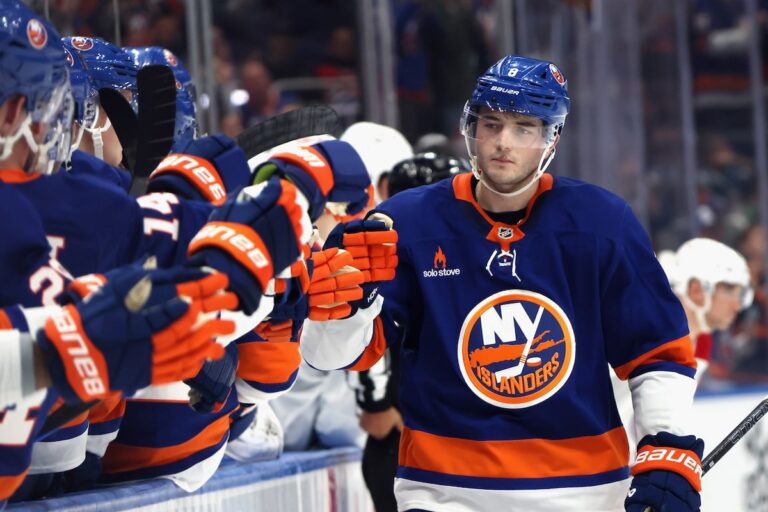 Noah Dobson marque au 9e tour de tirs de barrage pour donner aux Islanders de New York une victoire de 4-3 contre les Canadiens de Montréal