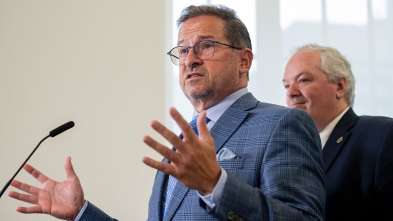 « Nous voulons que les choses avancent » : le chef du Bloc laisse entendre que son parti « pourrait » aider à sortir de l'impasse à la Chambre