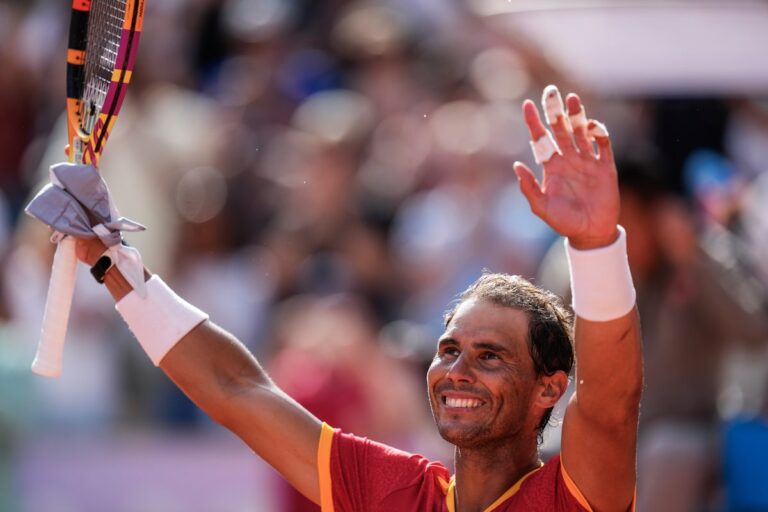 Rafael Nadal prendra sa retraite du tennis professionnel après la finale de la Coupe Davis le mois prochain