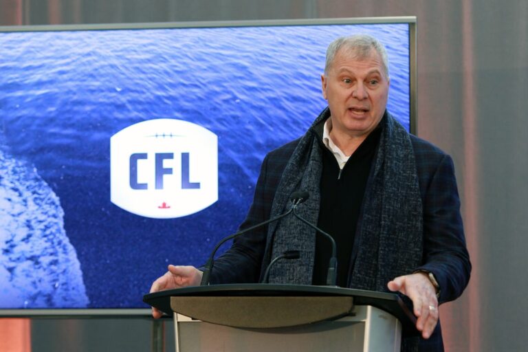 Randy Ambrosie prendra sa retraite en 2025 après sept ans à titre de commissaire de la LCF