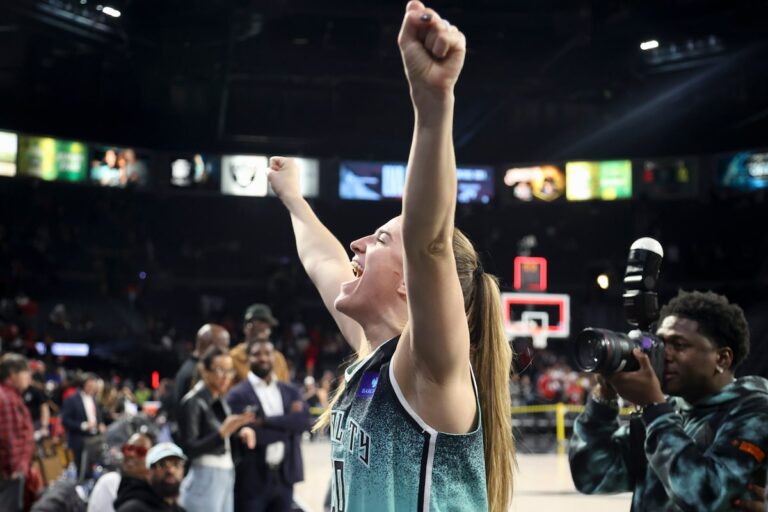 Sabrina Ionescu marque 22 points pour mener Liberty en finale de la WNBA