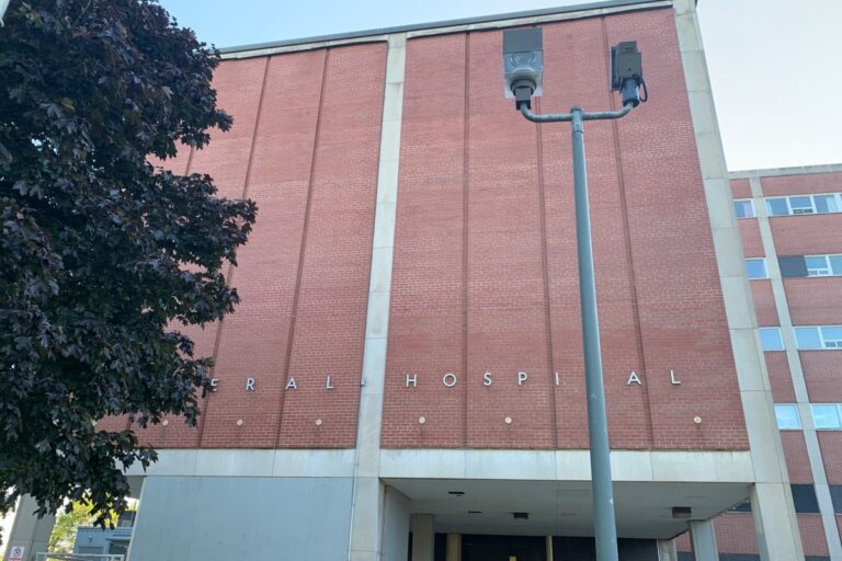 Sault Ste. Marie met le paquet pour la vente rapide de l'ancien hôpital