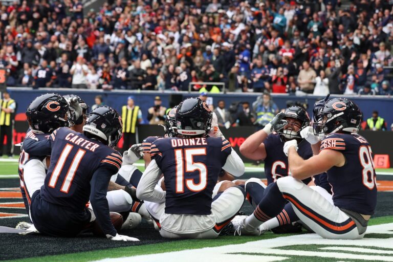 Semaine 6 de la NFL : les quatre passes TD de Caleb Williams mènent les Bears à vaincre les Jaguars à Londres