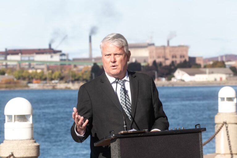 Soo tente à nouveau d'étudier un port des Grands Lacs