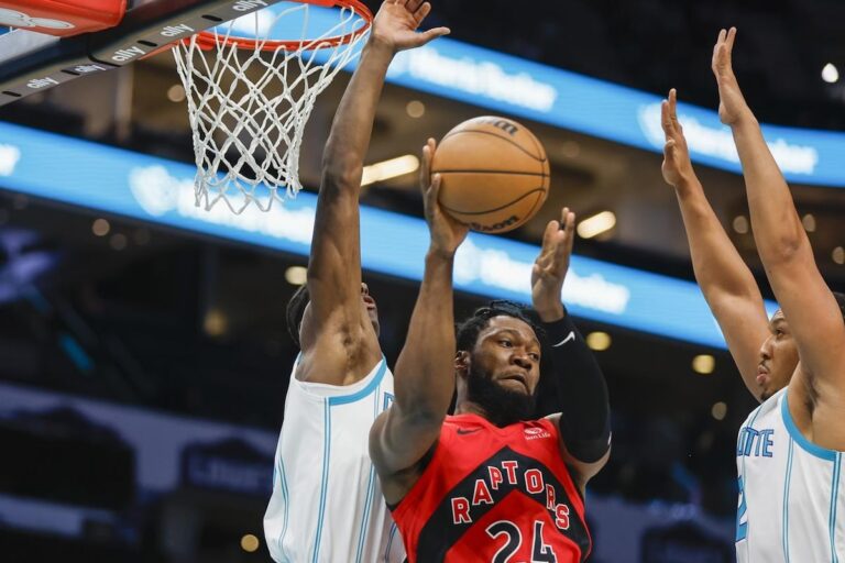 Tre Mann marque 27 points, les Hornets obtiennent 72 points sur leur banc pour battre les Raptors 138-133