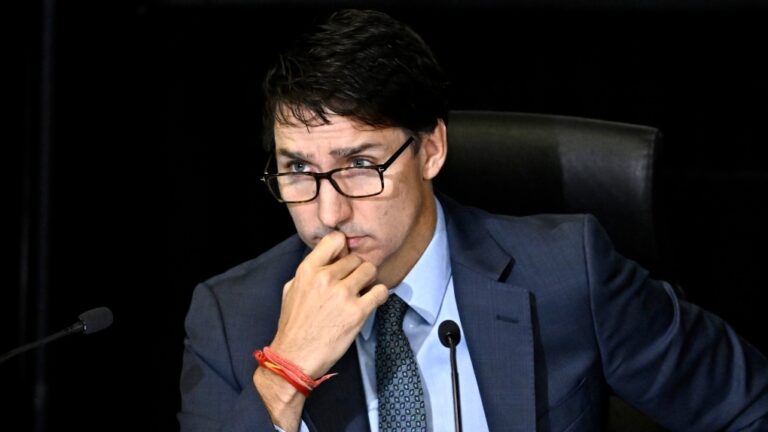 Trudeau dit avoir une liste de conservateurs vulnérables ou engagés dans une ingérence étrangère