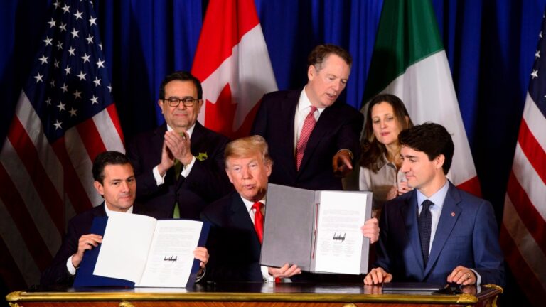 Trump affirme qu’il renégociera les accords commerciaux avec l’Amérique du Nord. Trudeau affirme que le Canada accordera la priorité à ses intérêts