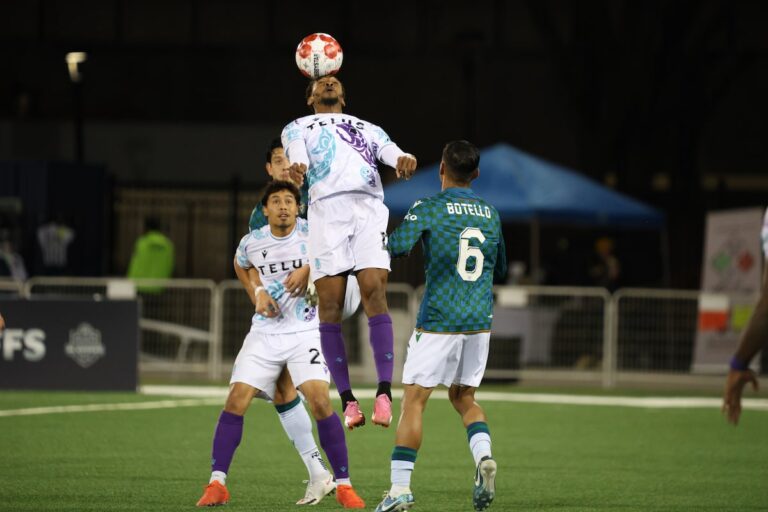 York United bat le Pacific FC et remporte sa première victoire en séries éliminatoires de la Première Ligue canadienne