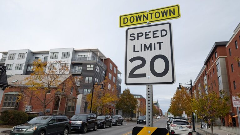Burlington réduit la limite de vitesse au centre-ville à 20 milles par heure