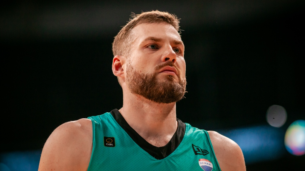 Le capitaine des Sea Bears de Winnipeg, Chad Posthumus, est décédé à 33 ans