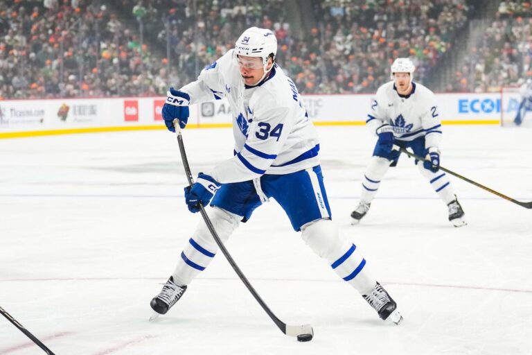Auston Matthews prêt à se débarrasser de la rouille en retour dans l'alignement des Maple Leafs