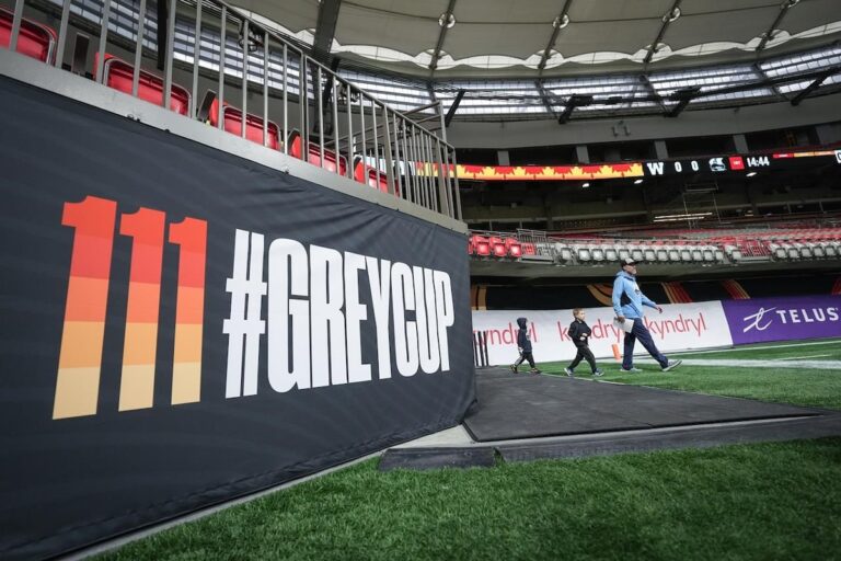 Ce qu'il faut savoir alors que les Argonauts de Toronto et les Blue Bombers de Winnipeg se battent pour la Coupe Grey