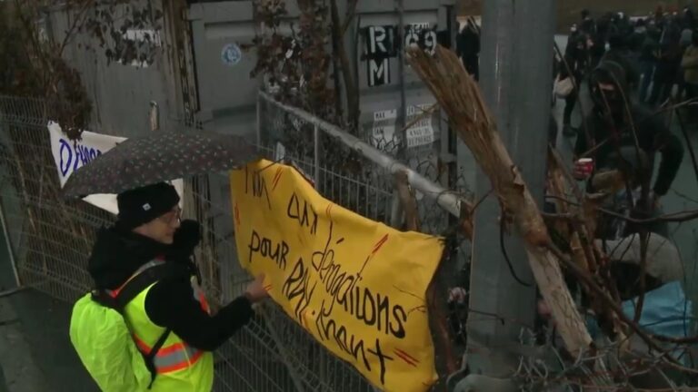 Des citoyens protestent contre l'agrandissement d'un parc à conteneurs près des résidences d'Hochelaga-Maisonneuve