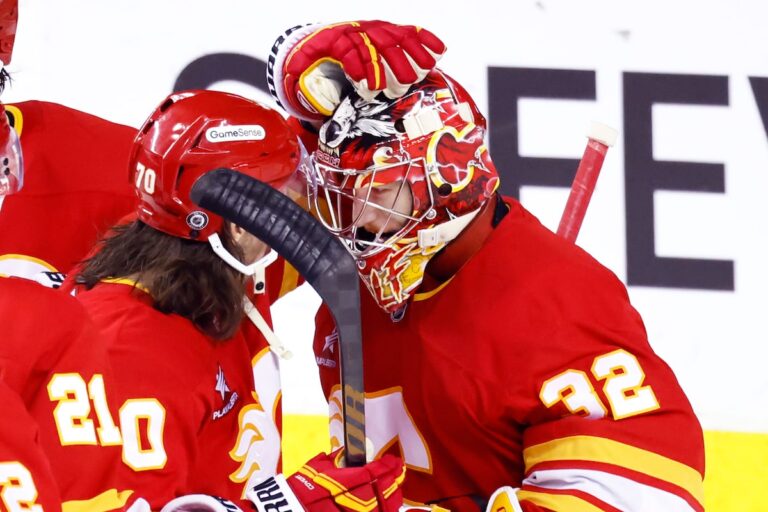 Flame's Wolf arrive en grand dans le match entre les deux plus petits gardiens de la LNH