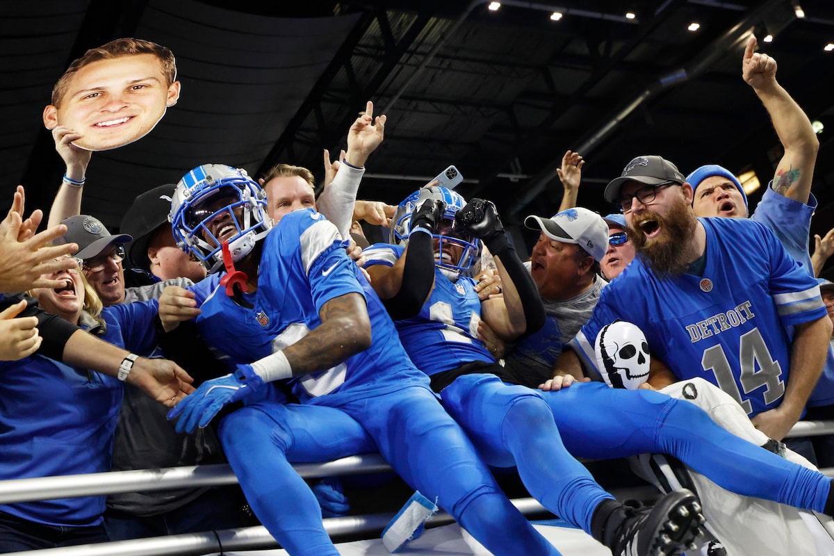 Jared Goff et les Lions, leaders de la NFC, marquent à volonté lors de la victoire 52-6 contre les Jaguars