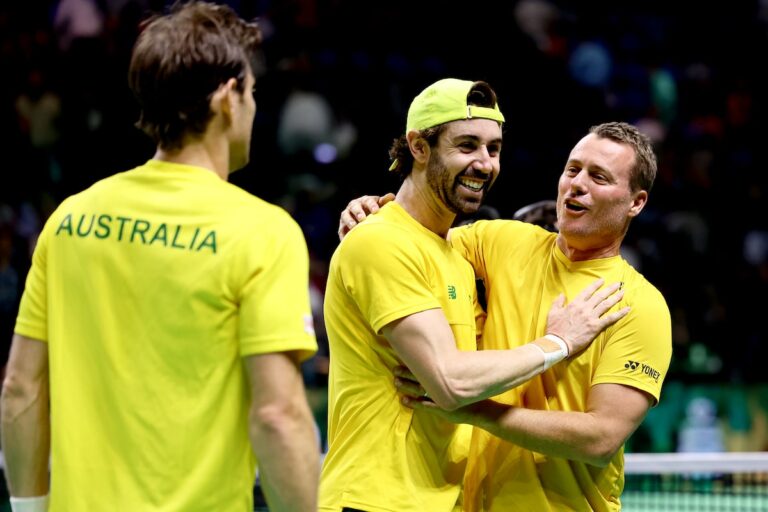 L'Australie bat les États-Unis et atteint les demi-finales de la Coupe Davis pour la troisième année consécutive