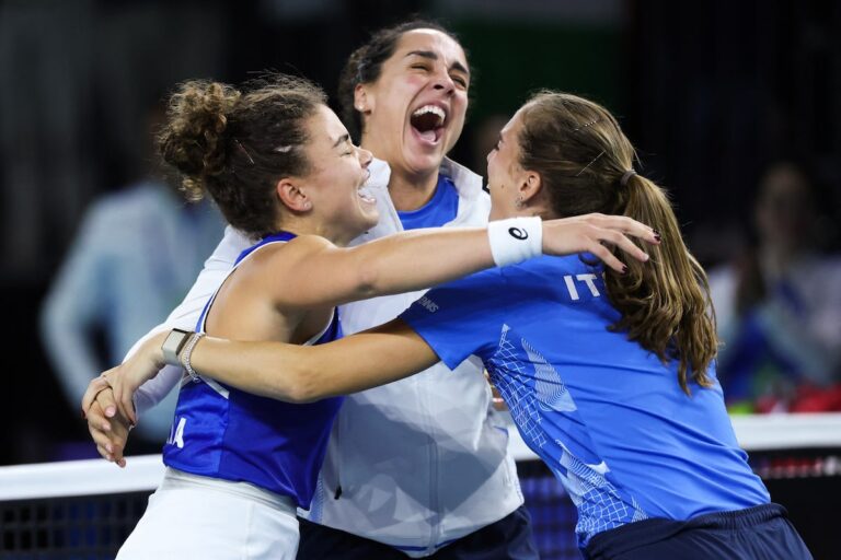 L'Italie bat la Slovaquie et remporte le premier titre de la Coupe Billie Jean King pour le pays depuis 2013