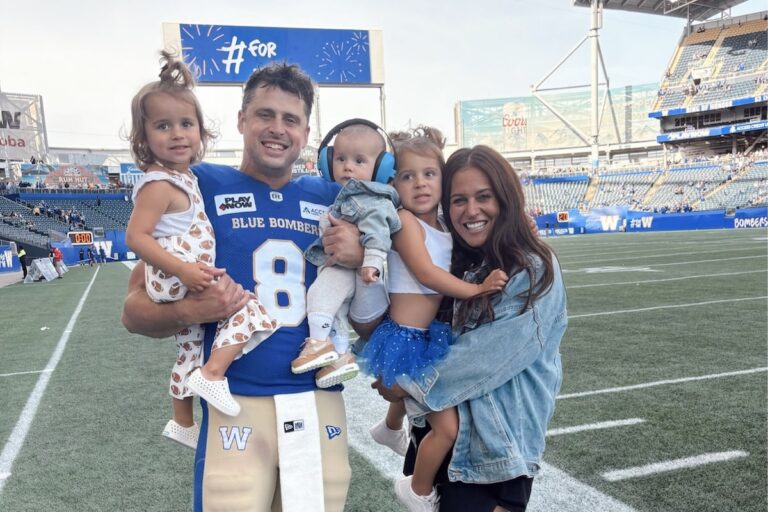 La famille du quart des Blue Bombers Zach Collaros trouve un équilibre entre le football et la vie familiale