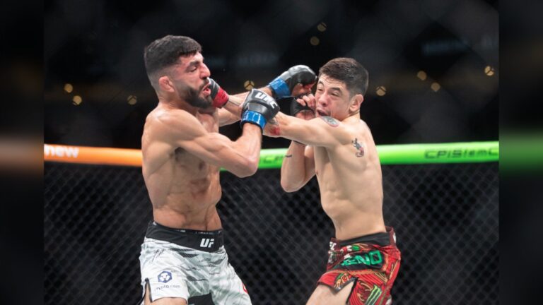 L'ancien champion Brandon Moreno donne un spectacle à la carte UFC Fight Night à Edmonton