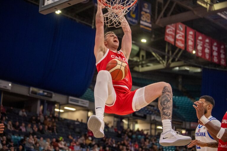 Le Canada domine la République dominicaine 88-71 lors des qualifications pour la FIBA ​​AmeriCup 2025