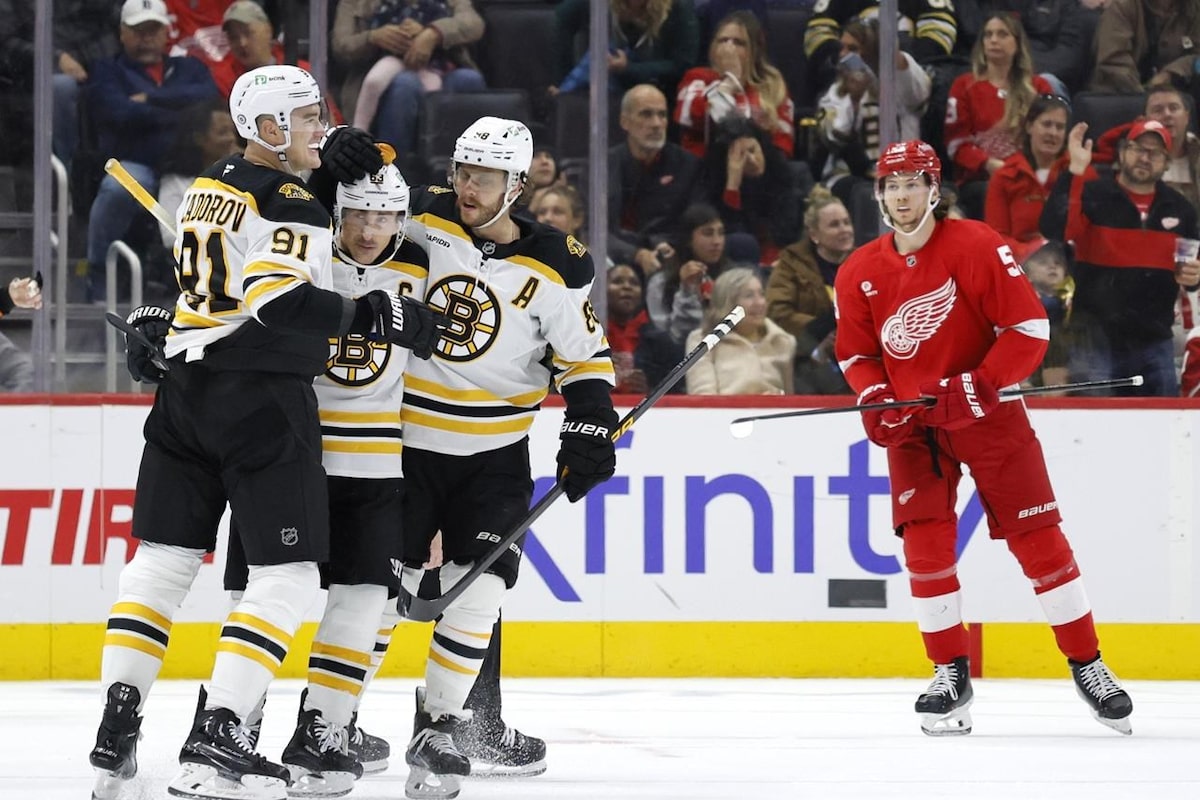 Le but de Brad Marchand en troisième période permet aux Bruins de Boston de remporter une victoire 2-1 contre les Red Wings de Détroit
