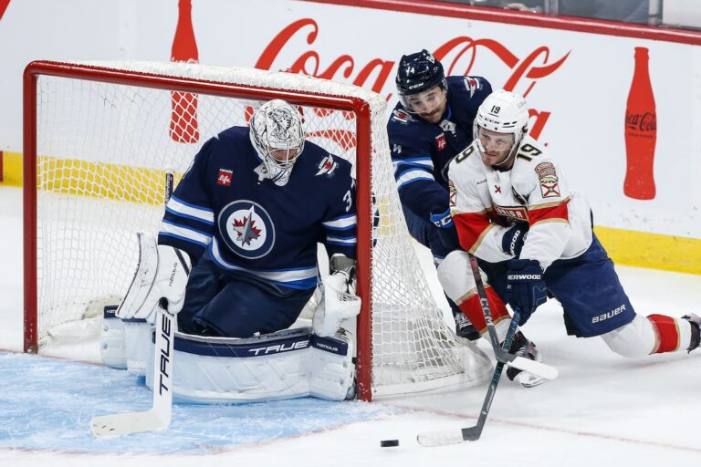 Le tour du chapeau de Scheifele propulse les Jets devant les Panthers 6-3 ; Winnipeg met fin à une séquence de deux matchs