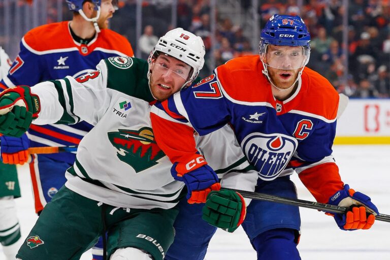 L'effort de trois points de Gaudreau mène le Wild devant les Oilers 5-3