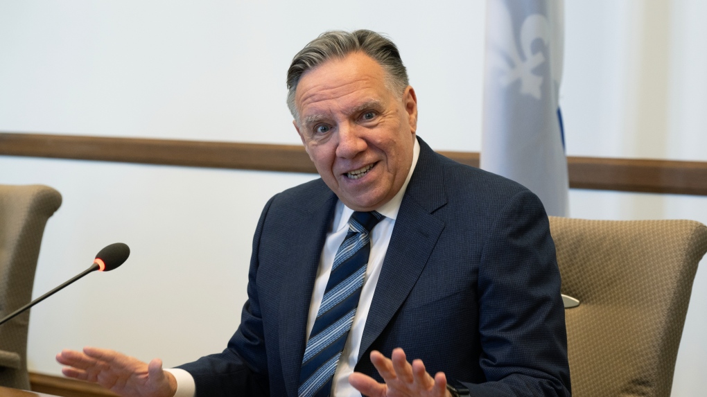 Legault affirme que les tarifs douaniers de 25 pour cent de Trump poseraient un « risque énorme » pour les économies du Québec et du Canada