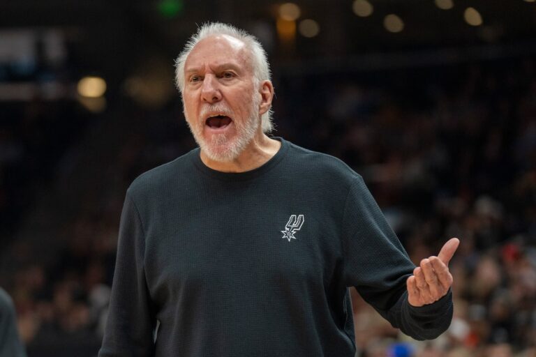 L'entraîneur des Spurs, Gregg Popovich, absent pour une durée indéterminée en raison d'une maladie non révélée