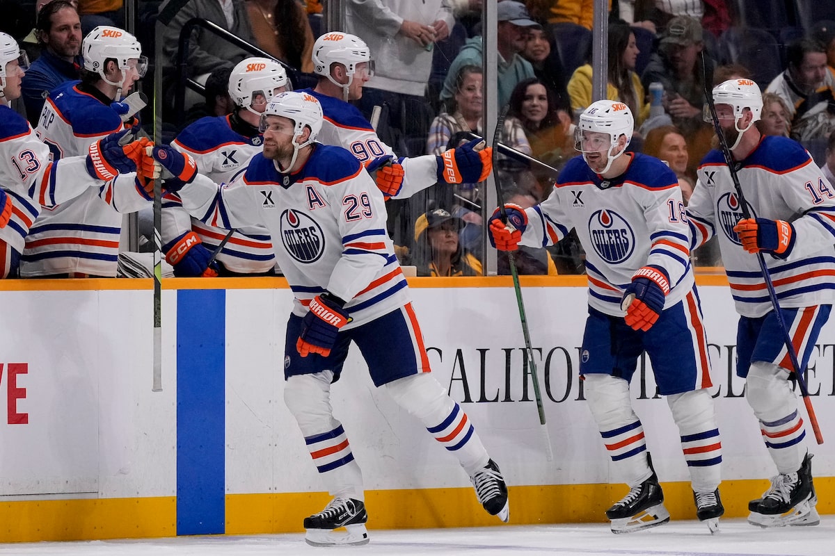 Leon Draisaitl marque deux fois et en aide un autre pour mener les Oilers à une victoire de 5-1 contre les Predators
