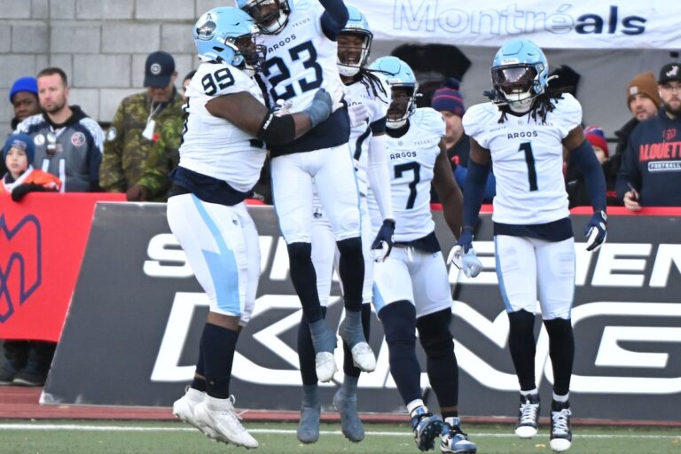 Les Argonauts de Toronto accèdent à la Coupe Grey, mais perdent le quart Chad Kelly