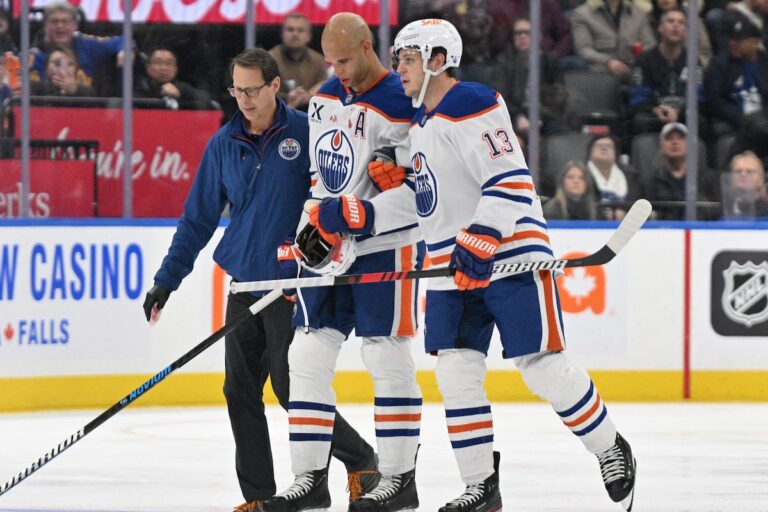 Les Oilers s'attendent à ce que Darnell Nurse soit absent cinq à dix jours après avoir été frappé par Ryan Reaves des Maple Leafs.