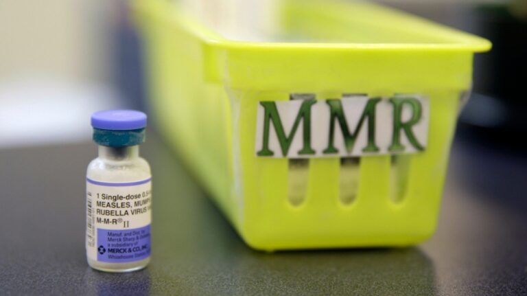 A measles, mumps and rubella vaccine is shown on a countertop at a pediatric clinic in Greenbrae, Calif. on Feb. 6, 2015. (THE CANADIAN PRESS/AP, Eric Risberg)