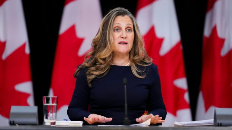 Les libéraux déposent un projet de loi sur le congé de la TPS, mettant en veilleuse une remise de 250 $