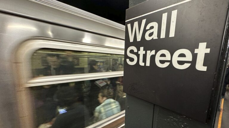 A train arrives at a Wall Street subway station in New York's Financial District on Nov. 5, 2024. (Peter Morgan / The Associated Press)