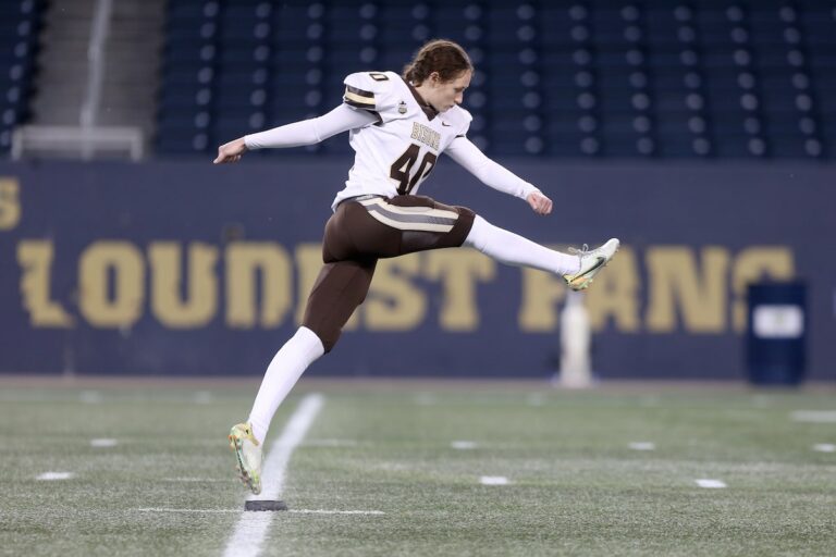Maya Turner devient la première femme à être nommée étoile du football de Canada-Ouest