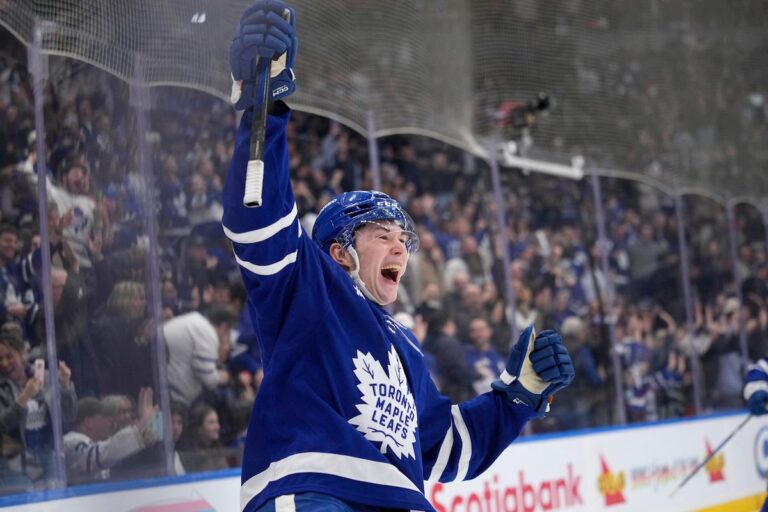 Minten des Maple Leafs marque son premier but en carrière dans la LNH alors que Toronto bat les Golden Knights 3-0