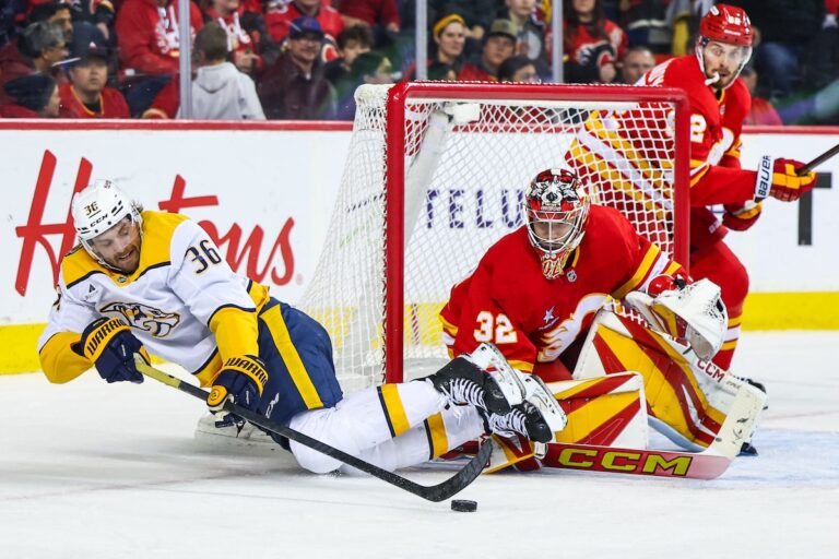 Miromanov et Coleman marquent, Wolf obtient un blanchissage alors que les Flames blanchissent les Predators 2-0