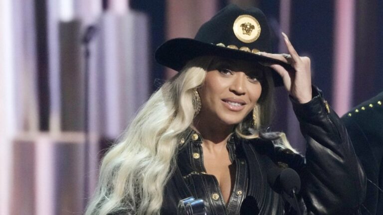 Beyonce, left, accepts the Innovator Award during the iHeartRadio Music Awards, April 1, 2024, at the Dolby Theatre in Los Angeles. (AP Photo/Chris Pizzello, File)