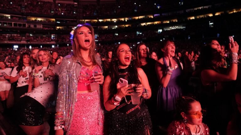 Quelle « époque » faut-il porter pour les concerts de Taylor Swift à Toronto ? Nous voulons avoir de vos nouvelles