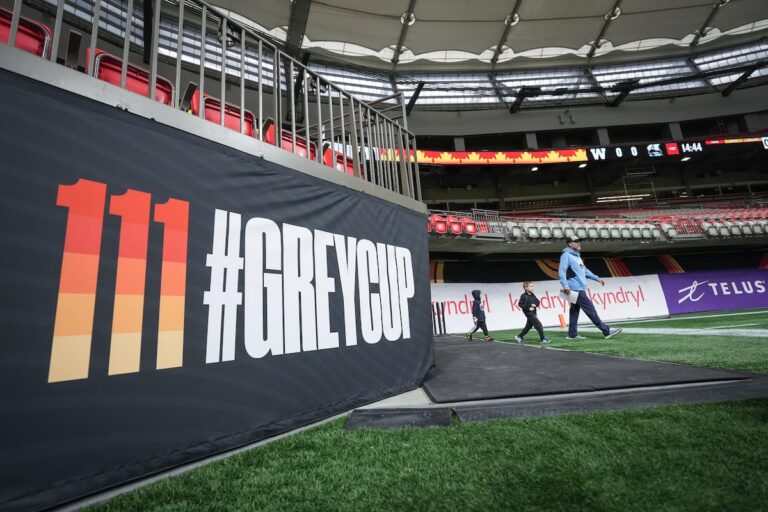Referee Major fait la une de l’équipe d’officiels qui travaillera à la Coupe Grey dimanche