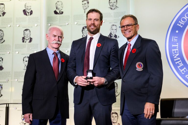 Shea Weber rêve toujours de jouer alors qu'il se prépare à entrer au HHOF : « Ça lui manque beaucoup »