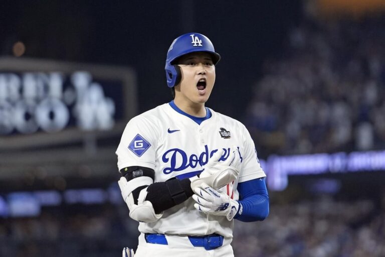 Suite au succès des gros dépensiers de la MLB, des équipes de marché plus petites tentent de contrer l'incertitude de RSN