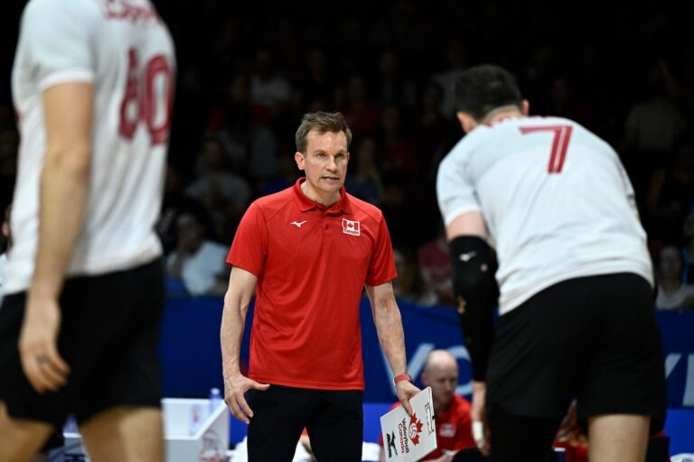 Tuomas Sammelvuo démissionne de son poste d'entraîneur-chef de l'équipe canadienne masculine de volleyball