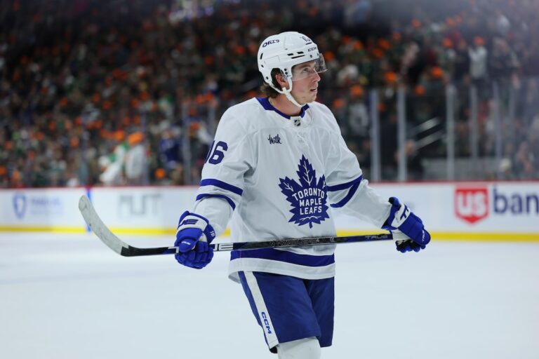 Un choix courageux pour les Maple Leafs de Toronto remplacerait Mitch Marner