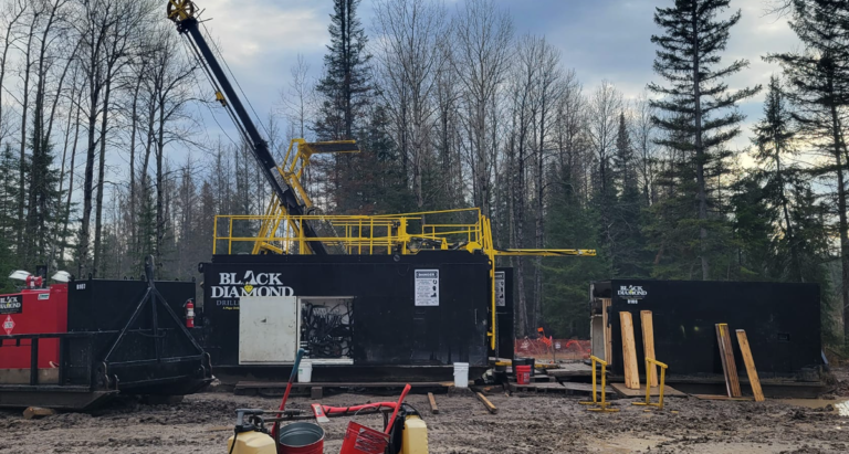 Un explorateur de lithium noue des liens avec une société de développement autochtone
