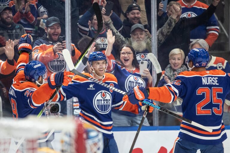 Un regard sur les moments magiques de McDavid alors que le capitaine des Oilers atteint 1 000 points